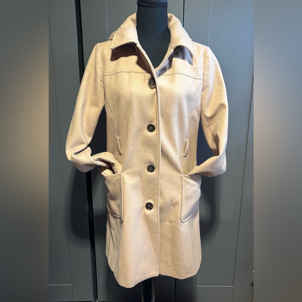 Banana Republic Tan Trench Coat